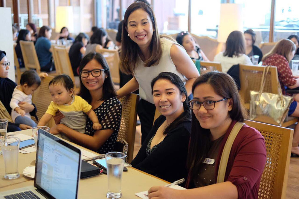 Celebrity Mom Mommy Mundo