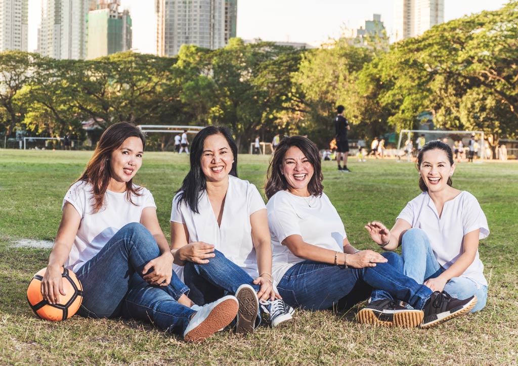 celebrity mom soccer moms