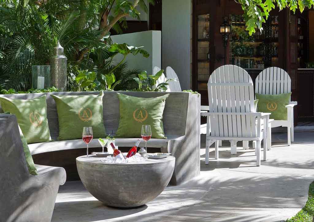 alfresco restaurants near ncr