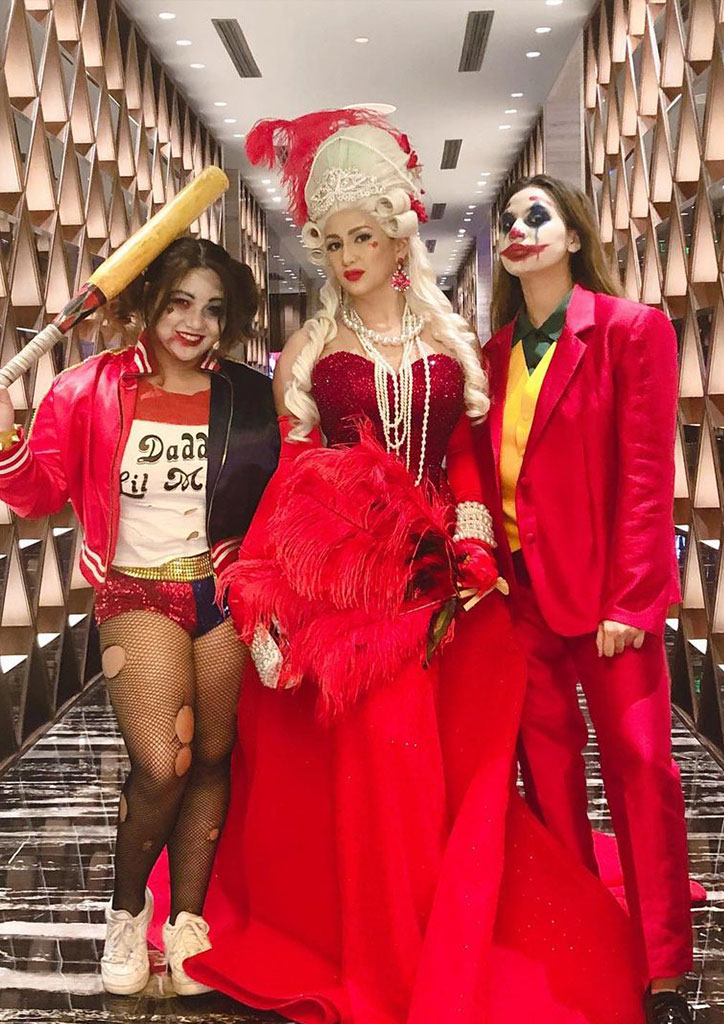 family halloween costumes