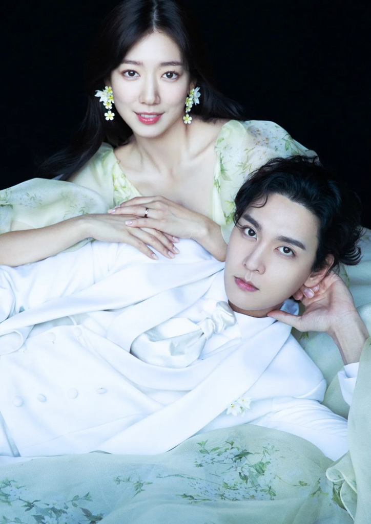 Park Shin-hye and Choi Tae-joon Welcome First Child