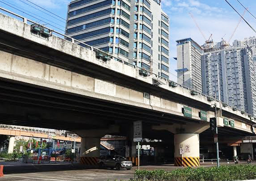 edsa-kamuning flyover