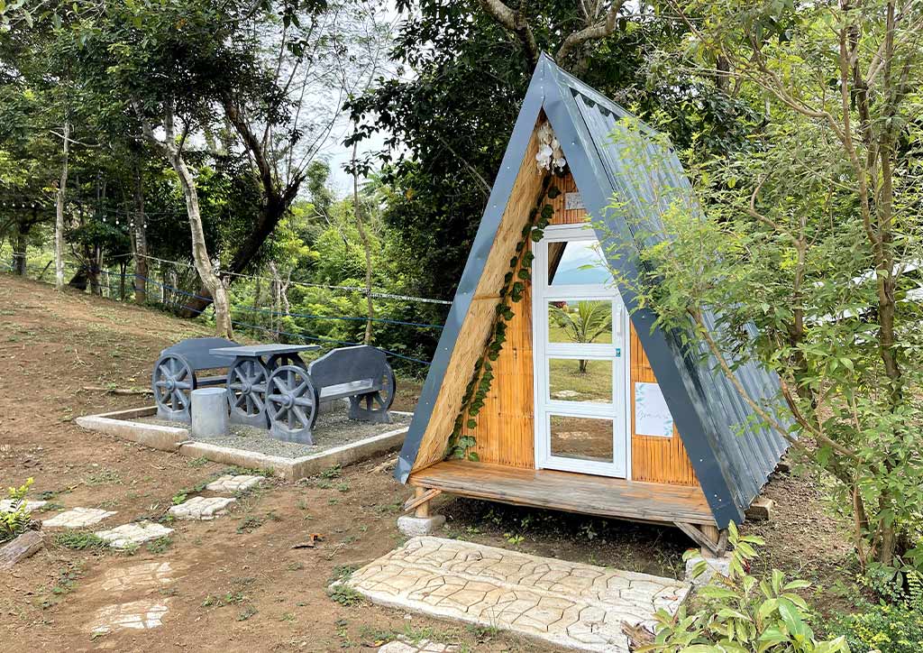 A frame cabin in grazie farm