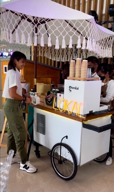 Lokal Coffee for the parents at Noa's birthday.