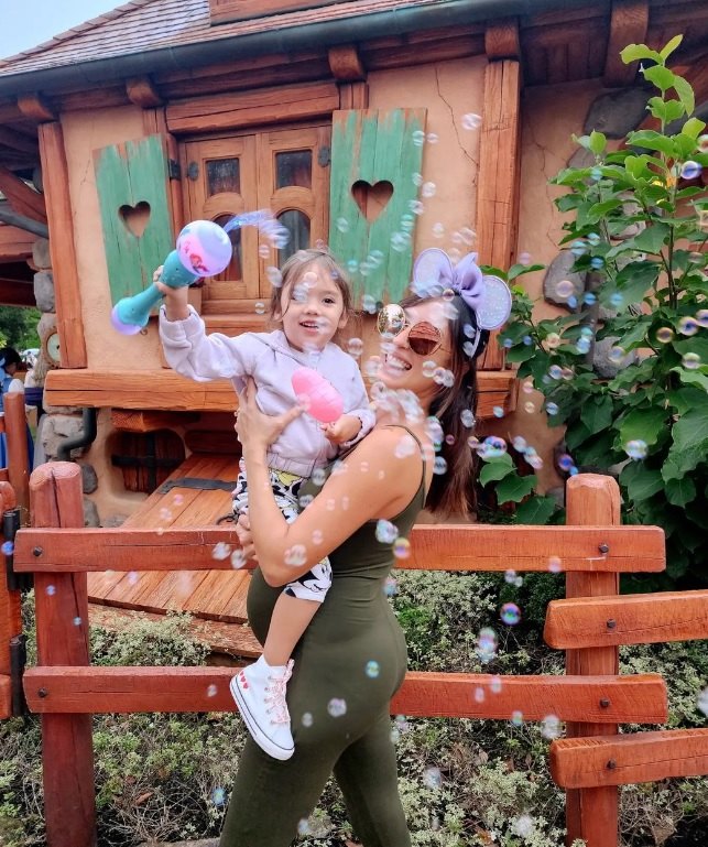 TiliBolz having a great time in Disneyland1