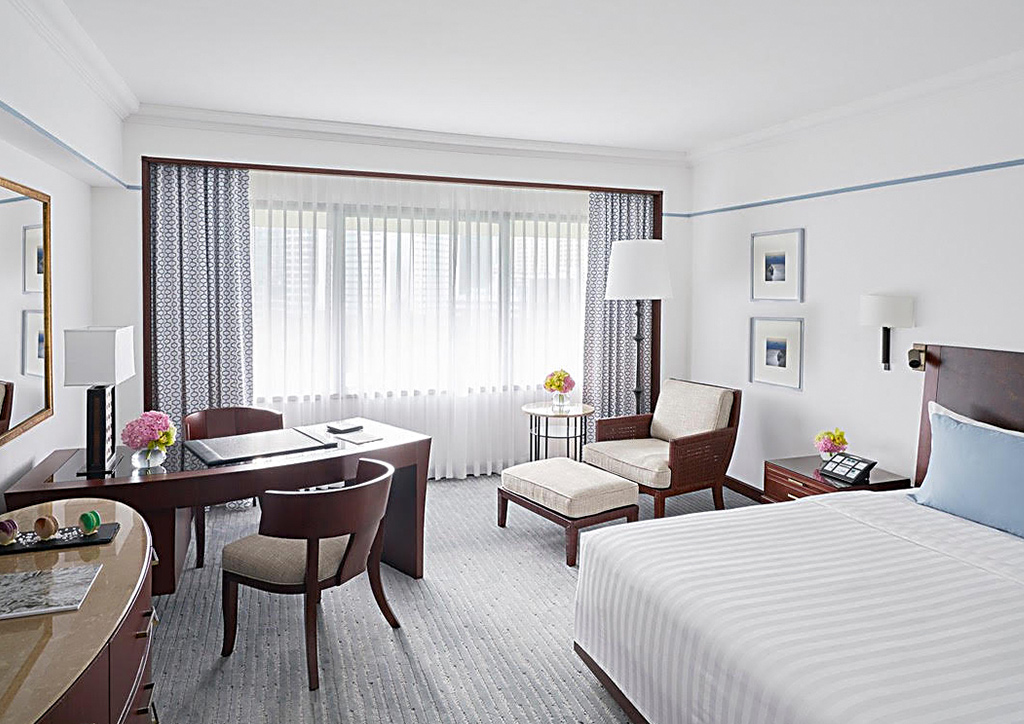 The Peninsula Manila