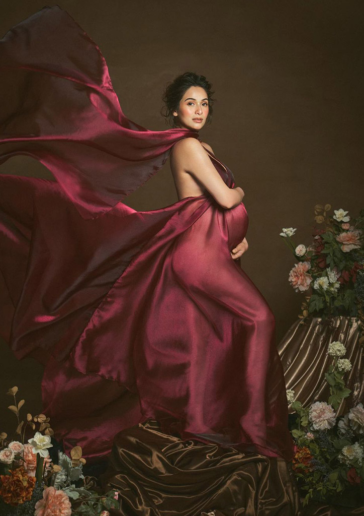 Jennylyn Mercado Goes Victorian maternity shoot