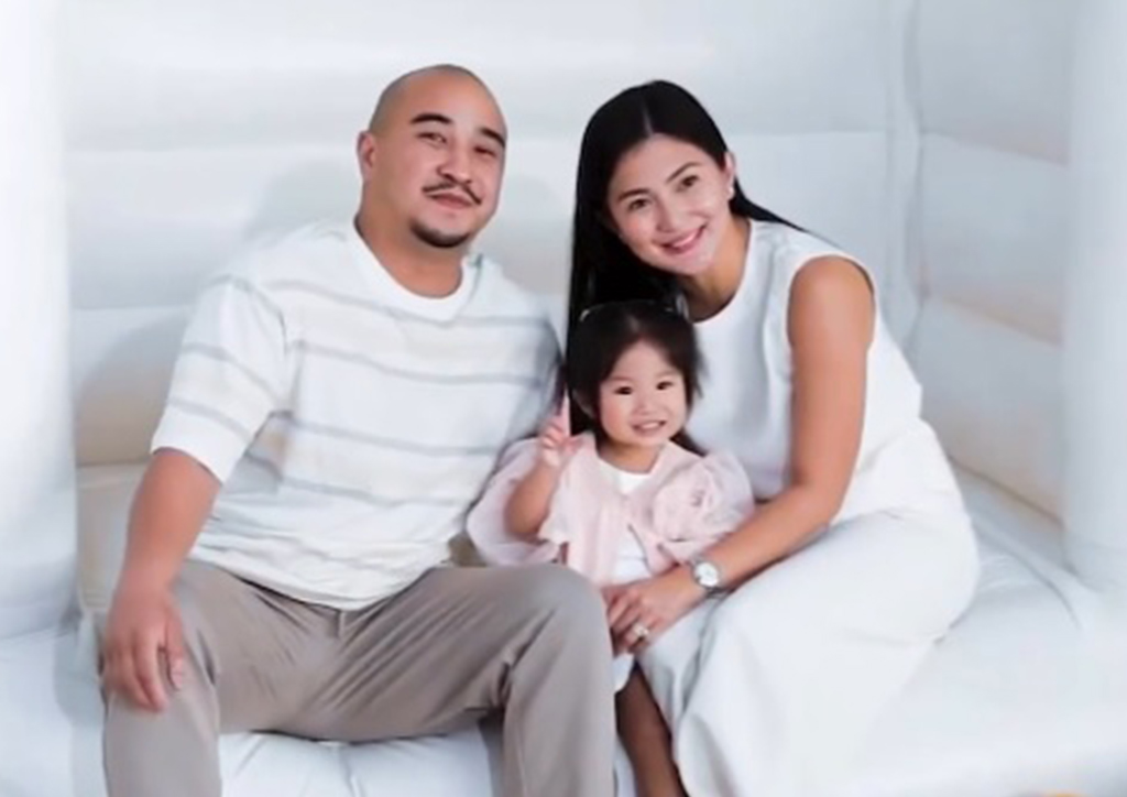 Sheena Halili with her family