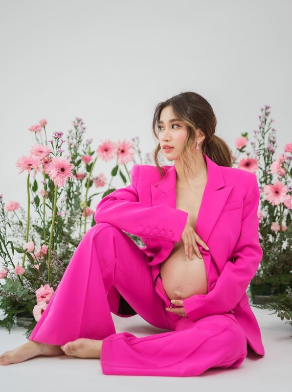 "A Pink moment" — Vien Iligan's maternity shoot at 35 weeks pregnant