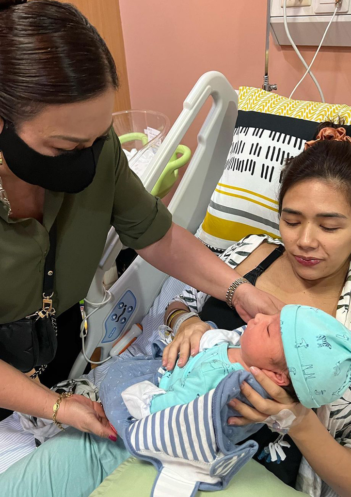 Dina Bonnevie and Danica Sotto with Jean-Luc