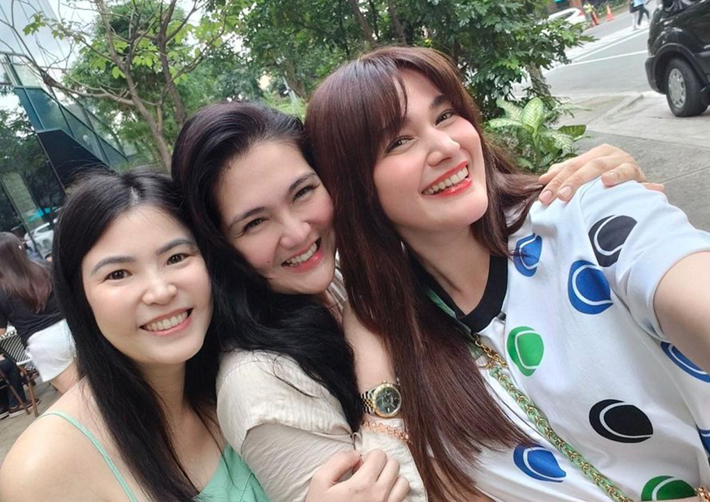Beatriz Saw, Dimples Romana, and Bea Alonzo