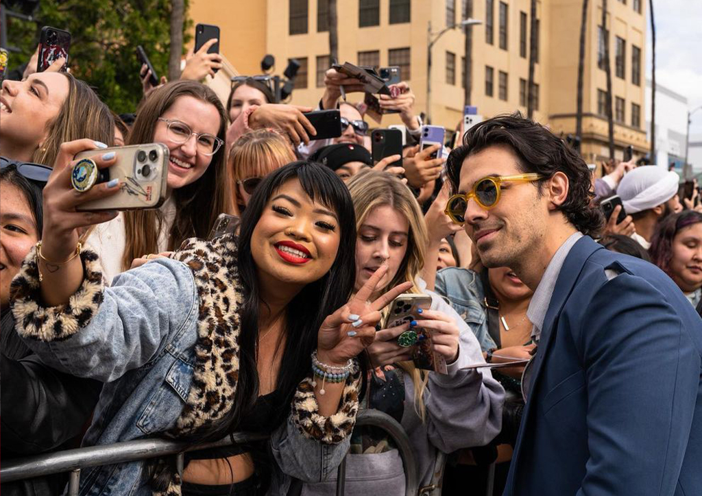 Joe Jonas at the Hollywood walk of fame