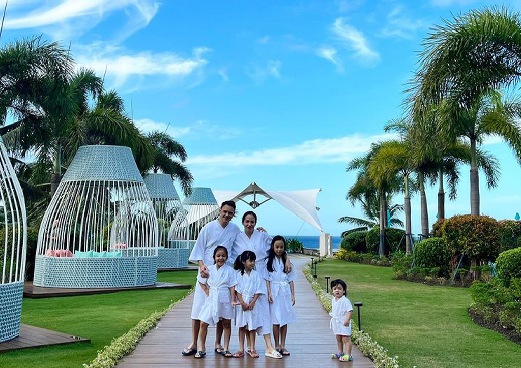 Patrick and Nikka Garcia with their kids