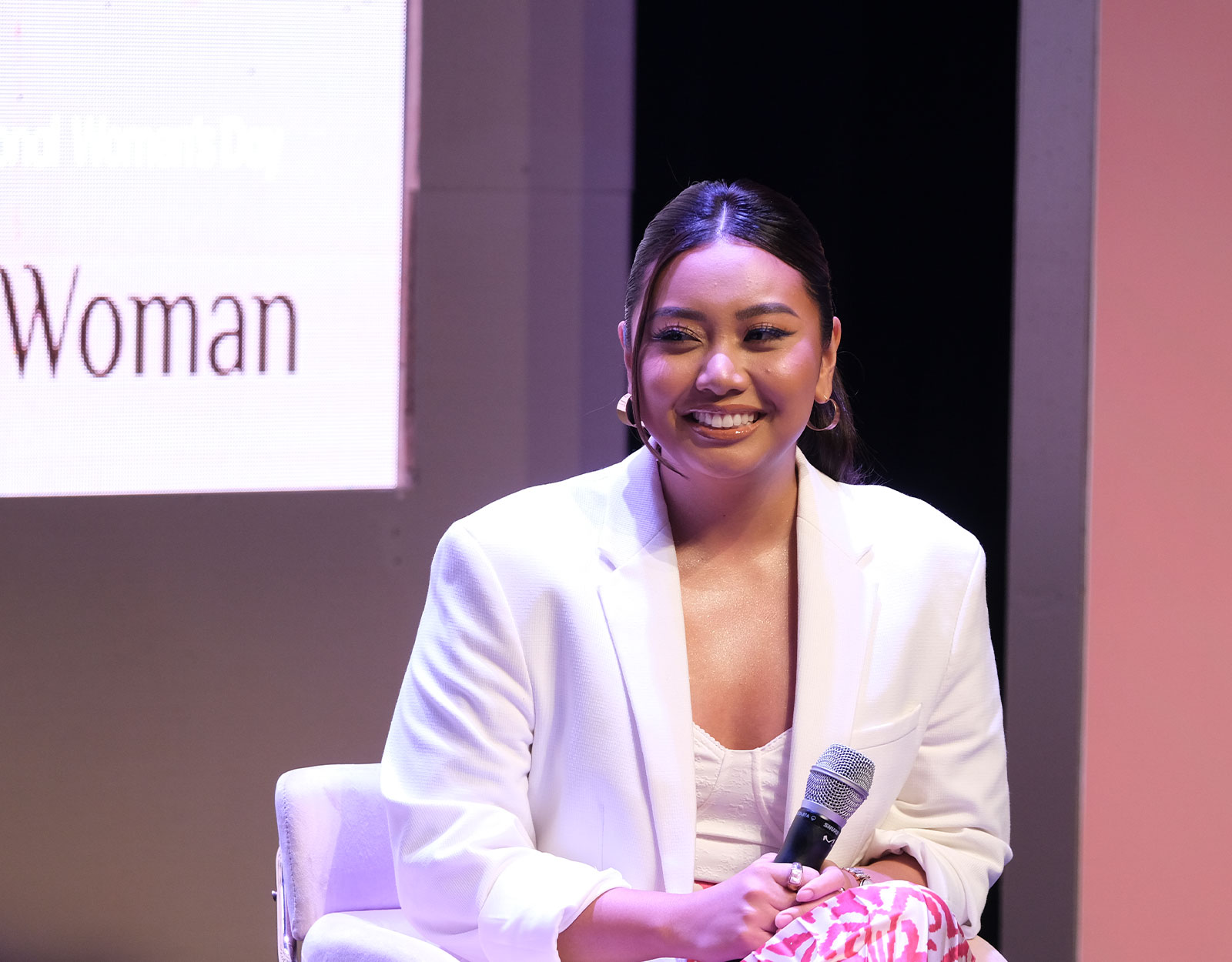 Ayn Bernos as one of the panels for Lactacyd's Woman of Influence