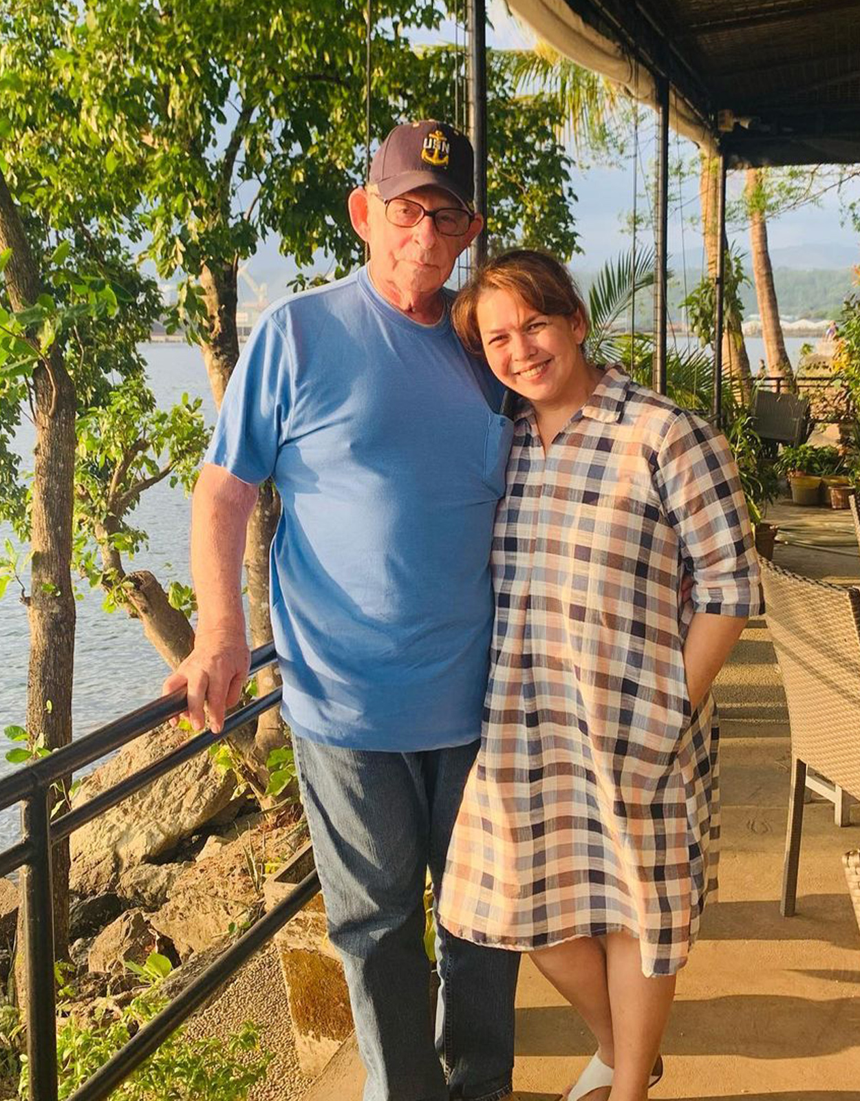 Lotlot de Leon with her biological father