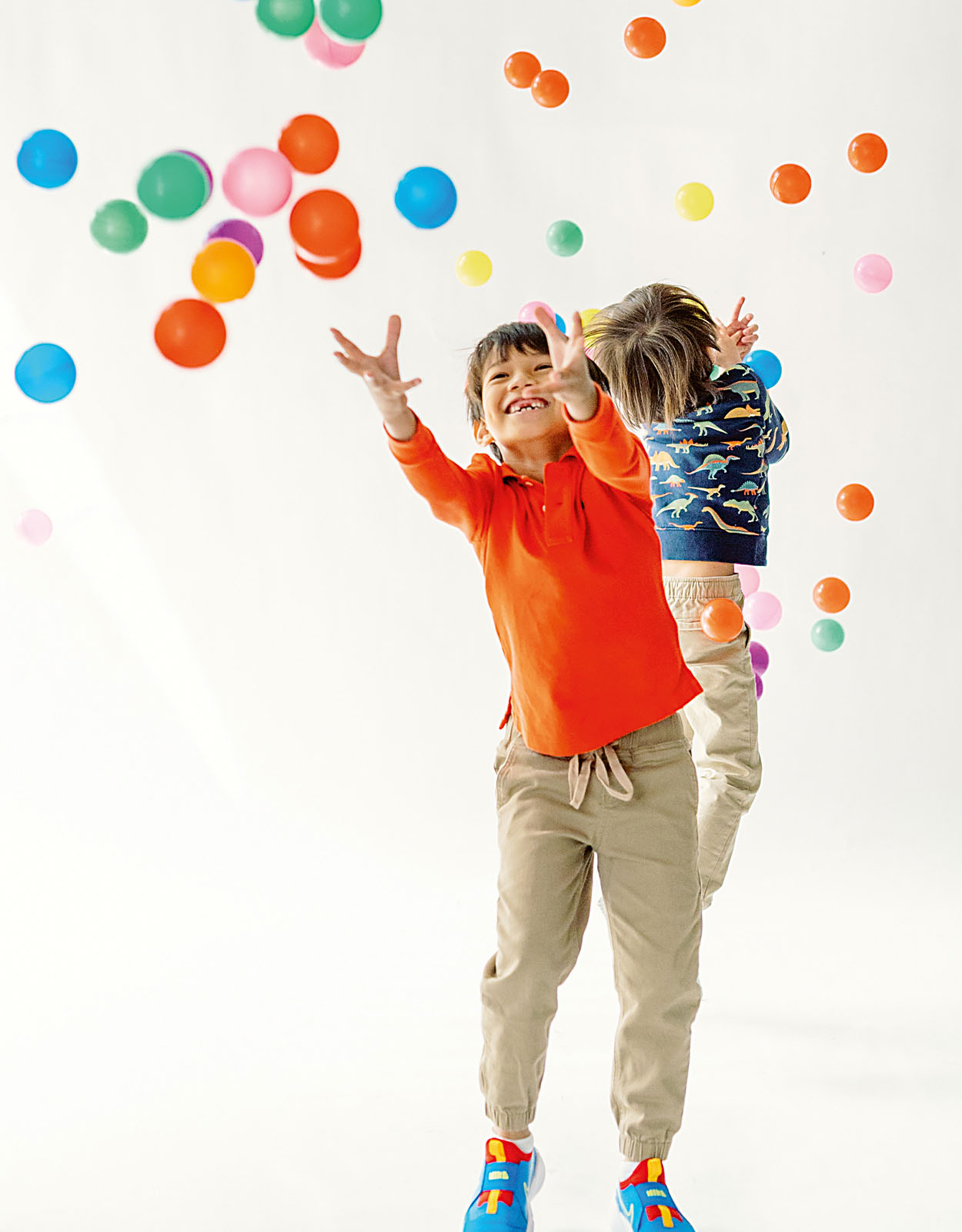 Oh Hello Studios PHOTOGRAPHERS AND VIDEOGRAPHERS