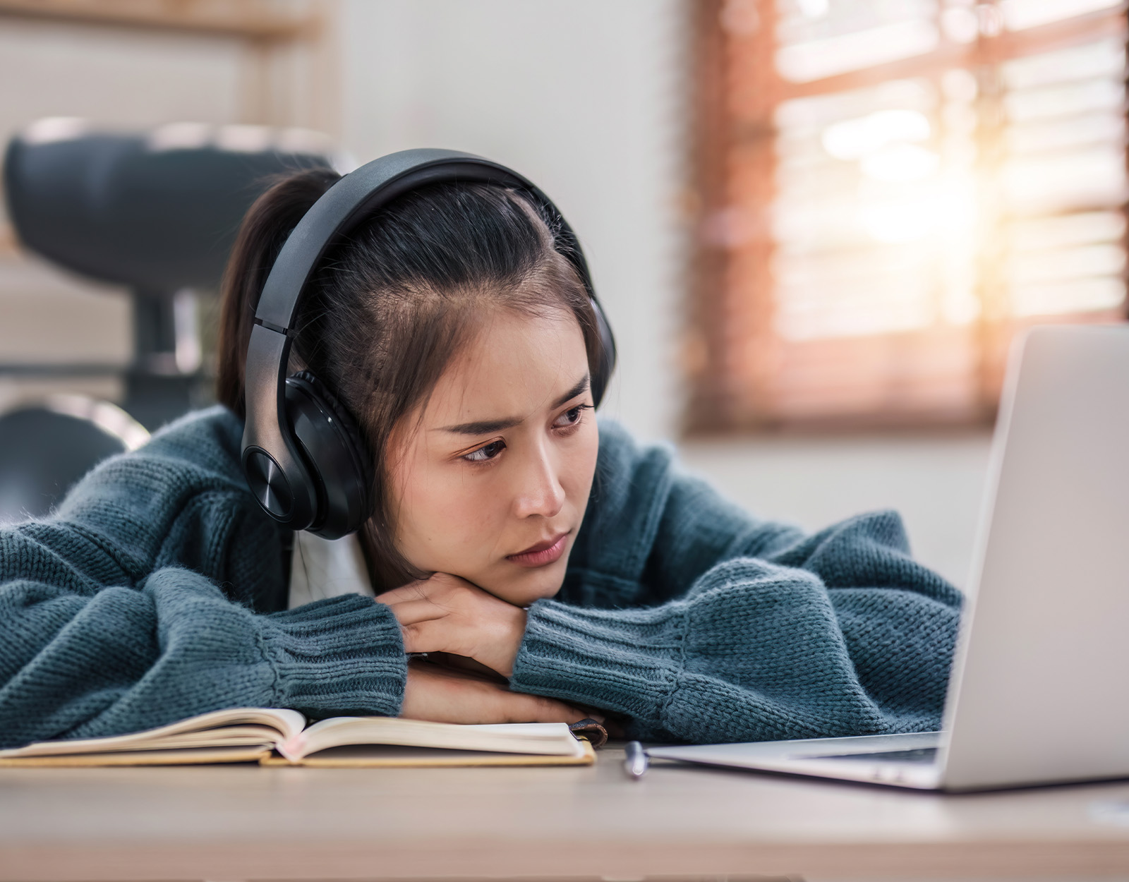 A girl experiencing academic burnout