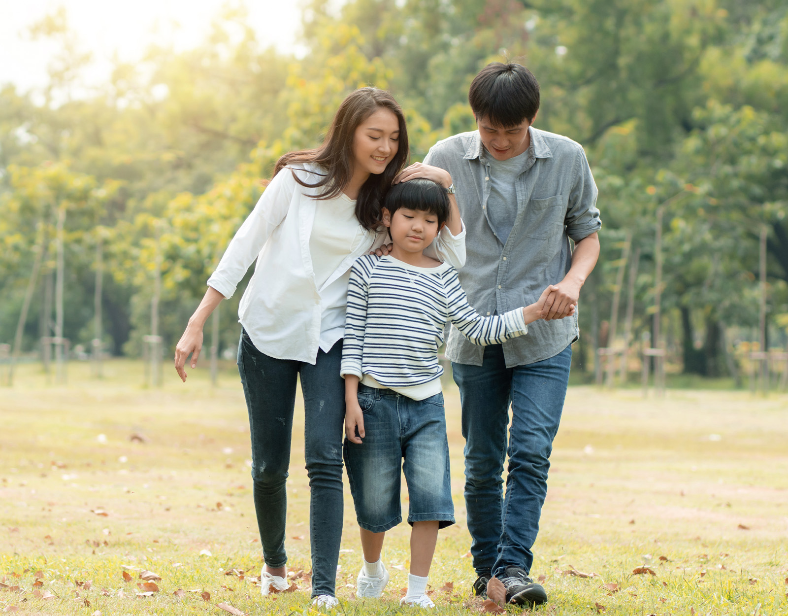 Mom gives advice to son about dating