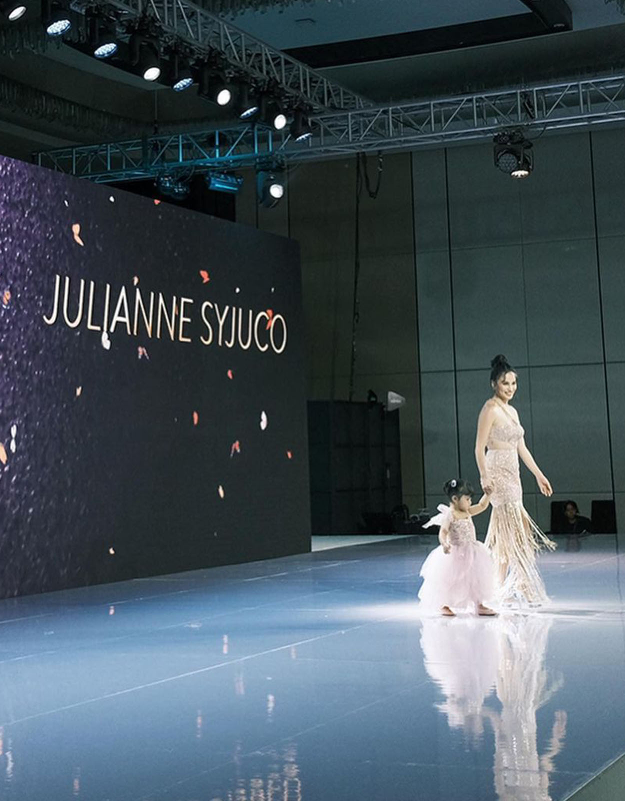 Elisse Joson and Felize Slay Together On the Runway