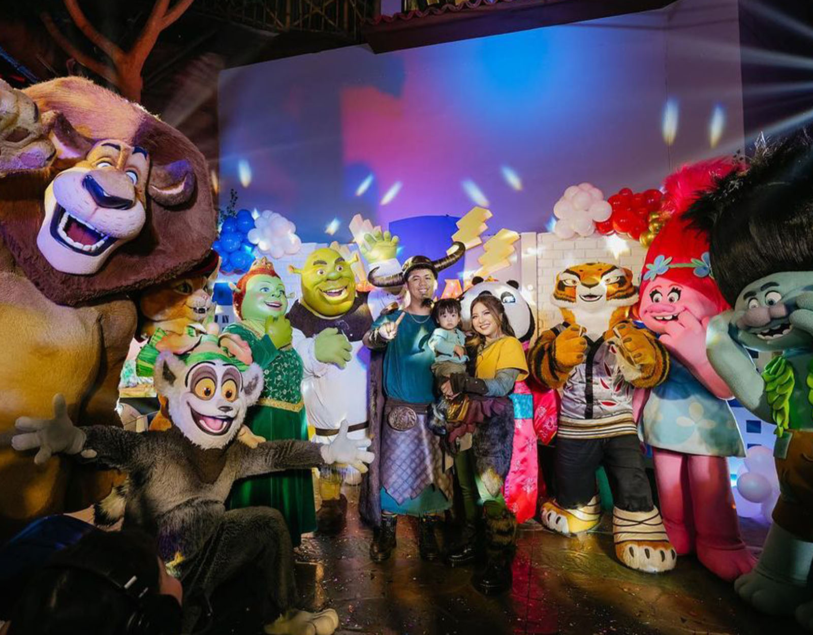 YouTuber parents Cong TV and Viy Cortez recently threw their son a big birthday bash at DreamPlay Park!