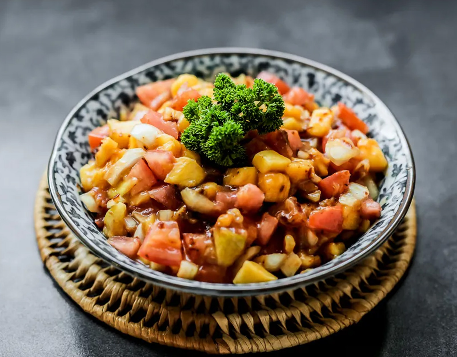 Ensaladang Mangga't Kamatis