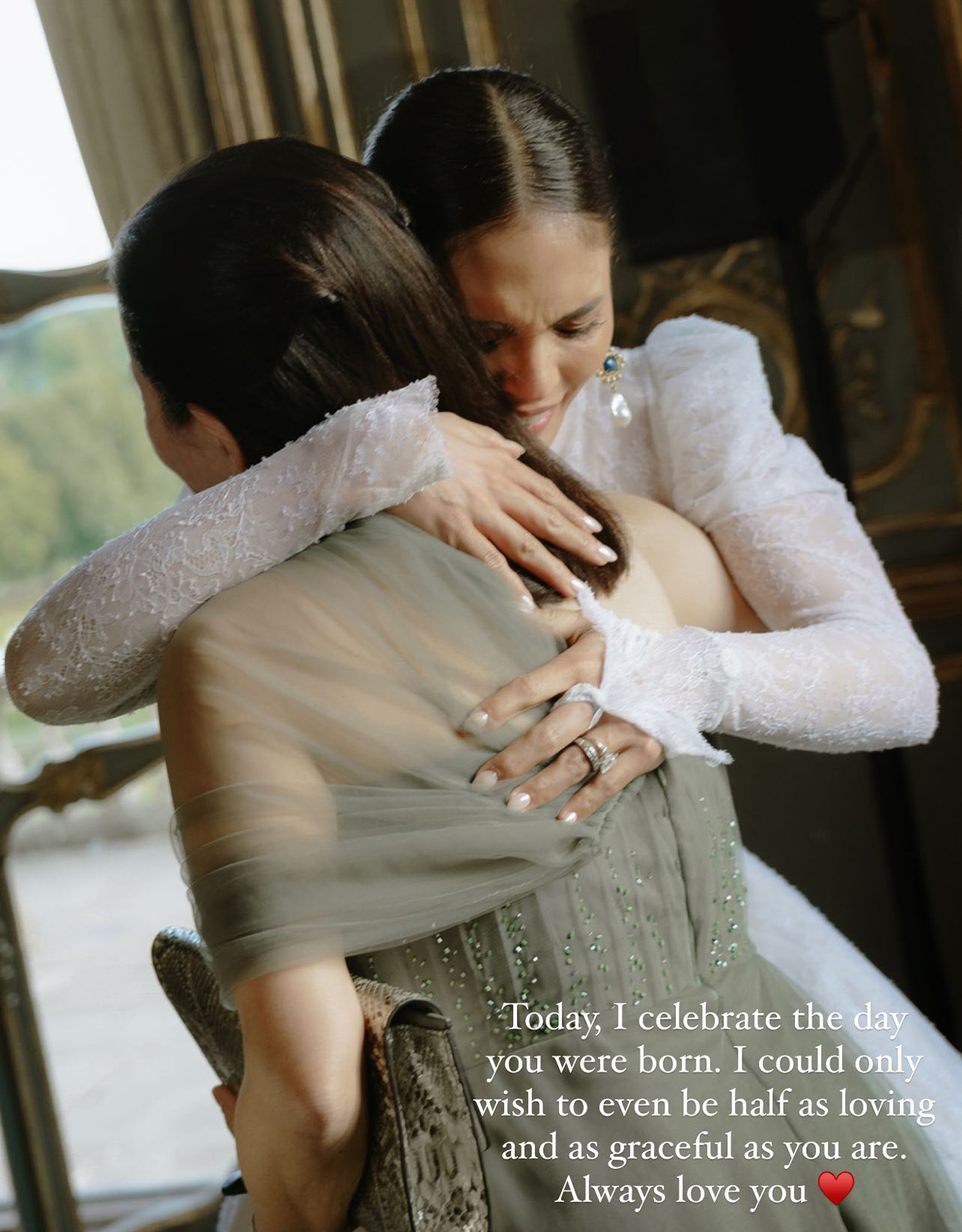 Lovi Poe Tells Sister Grace on Birthday: You're Worth Emulating