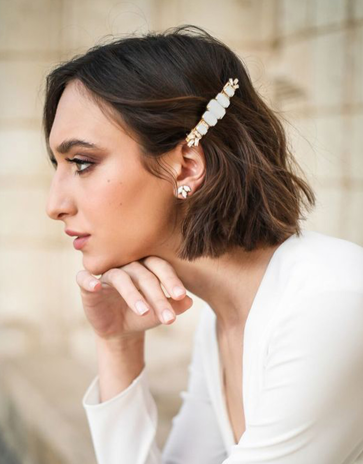 How Moms Can Spice Up Their Short Hair Styles For All Occasions