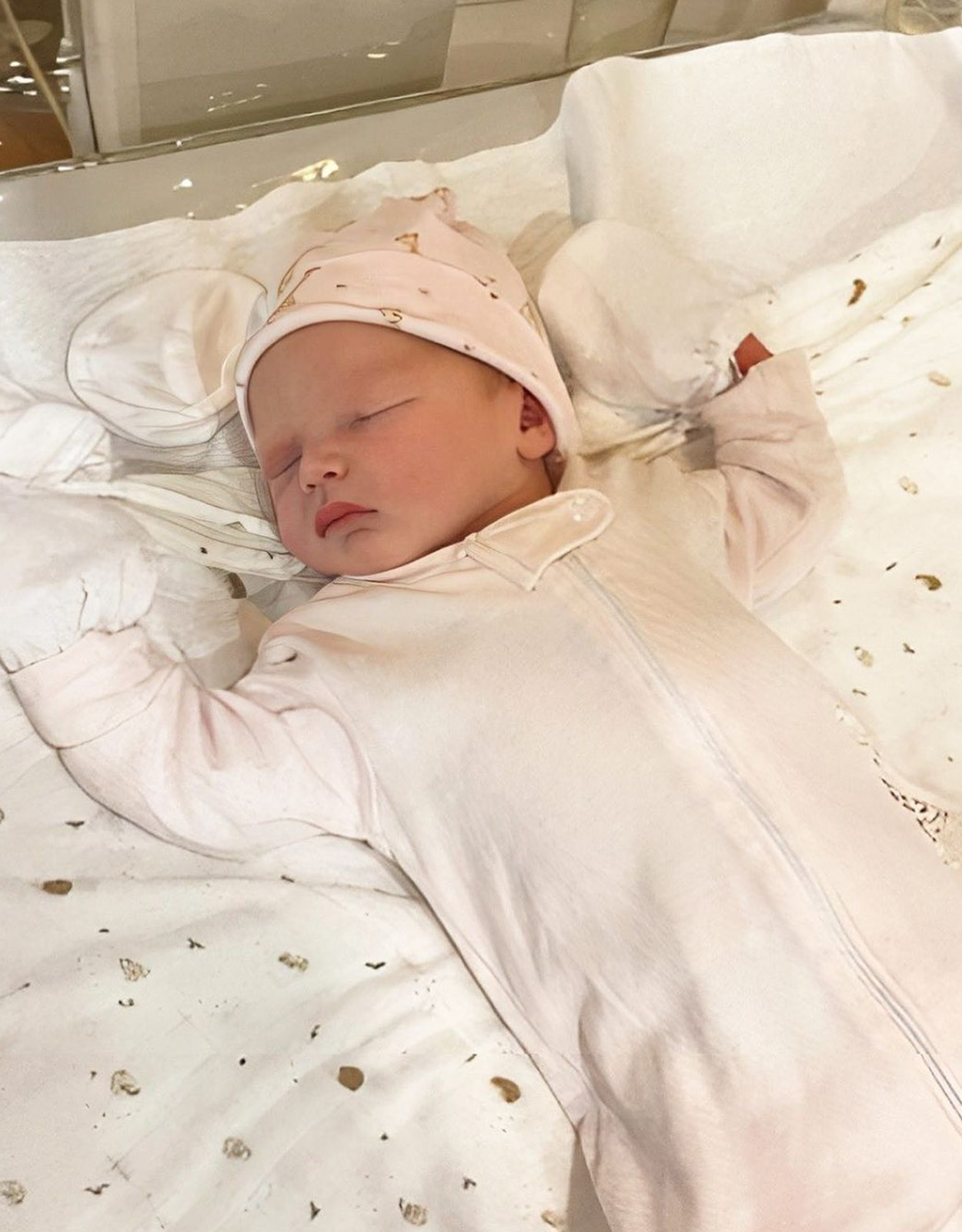 Jess Wilson Gives Birth to Daughter Philippa Aurora