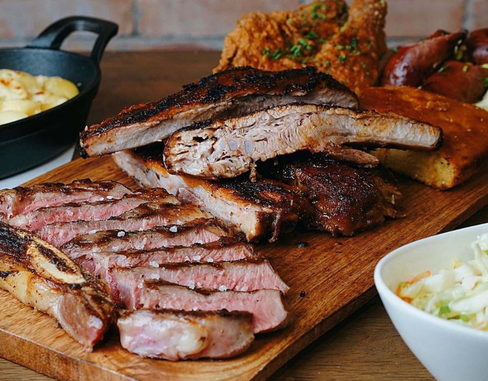 One World Deli G/F The Corner House P. Guevarra St., corner Recto St., San Juan