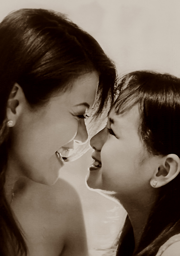 CONSULTASIA founder and CEO Tinette Cortes with daughter Piai