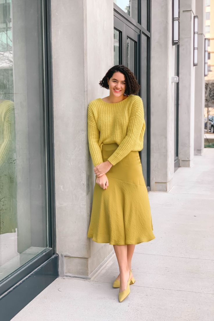 Go vintage with a full yellow sweater and skirt look with the lucky colors of the year 2024!