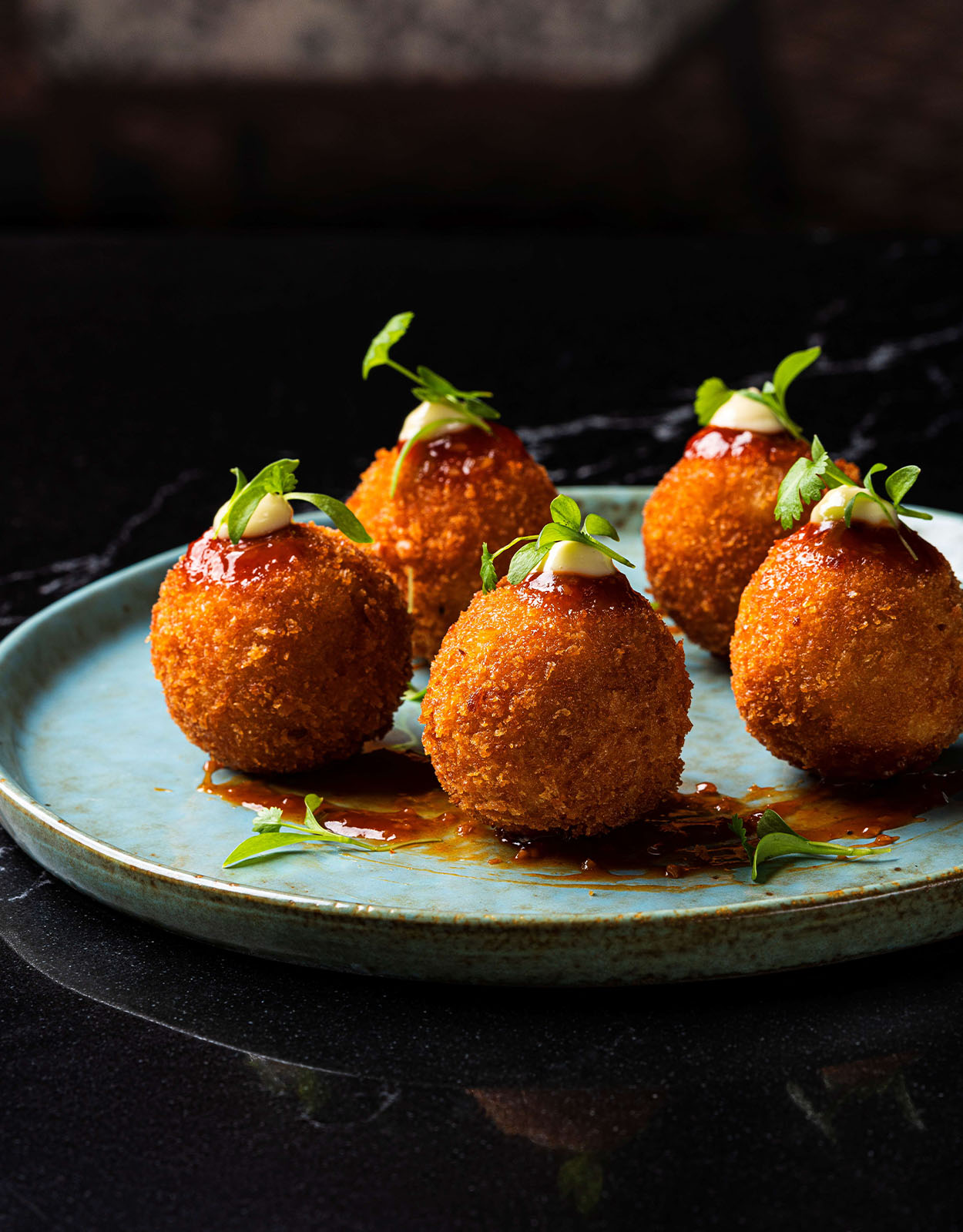 Chili Crab Croquetas Con Mayonesa De Lima: creamy chili crab croquettes with lime mayonnaise