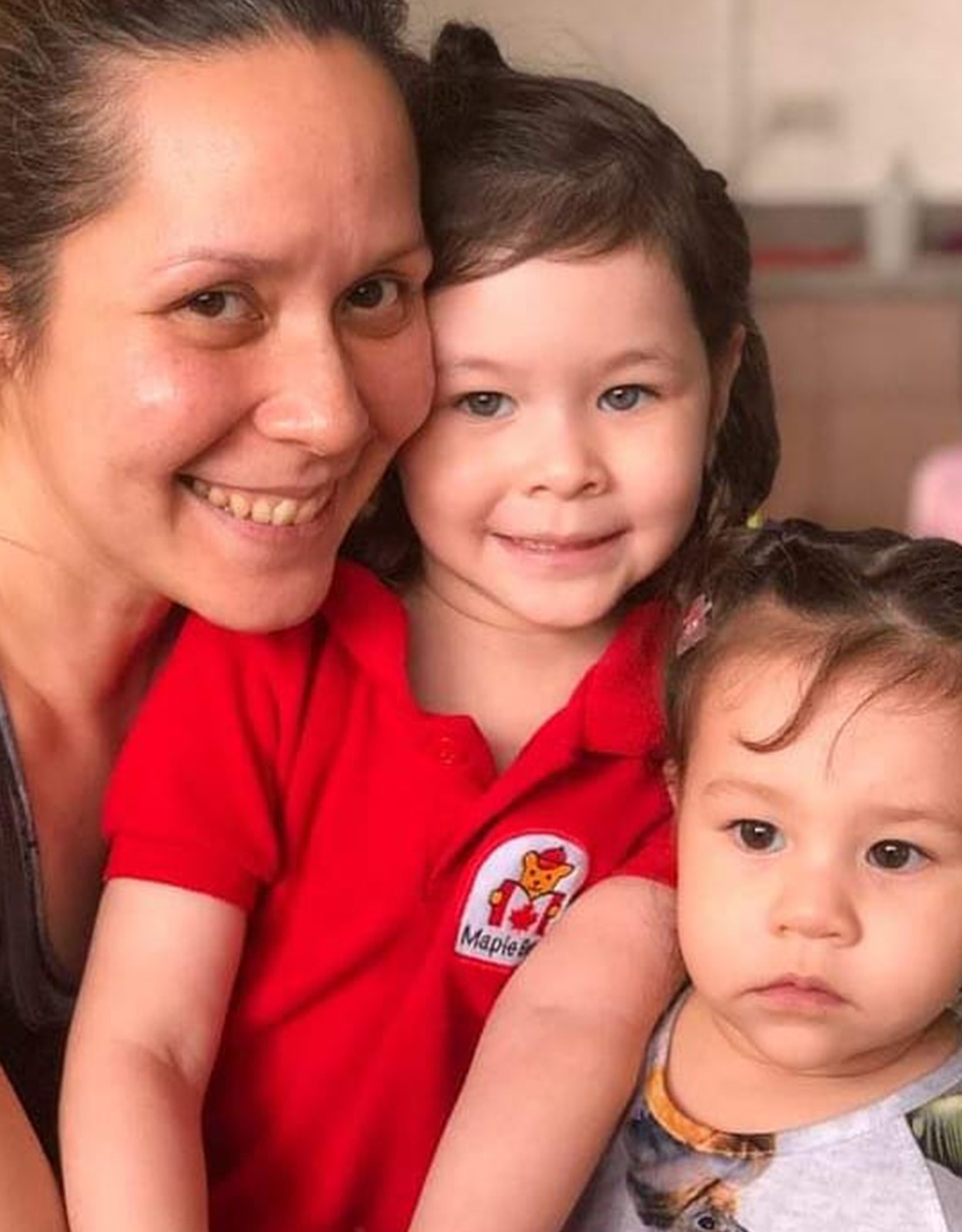 Mindy Lagdameo with her kids