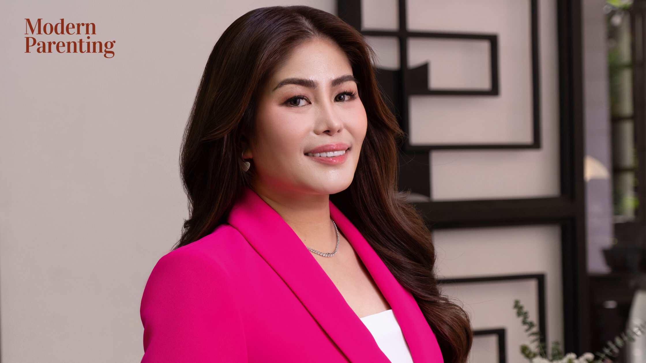 Connh Cruz is known as Modern Nanay on social media