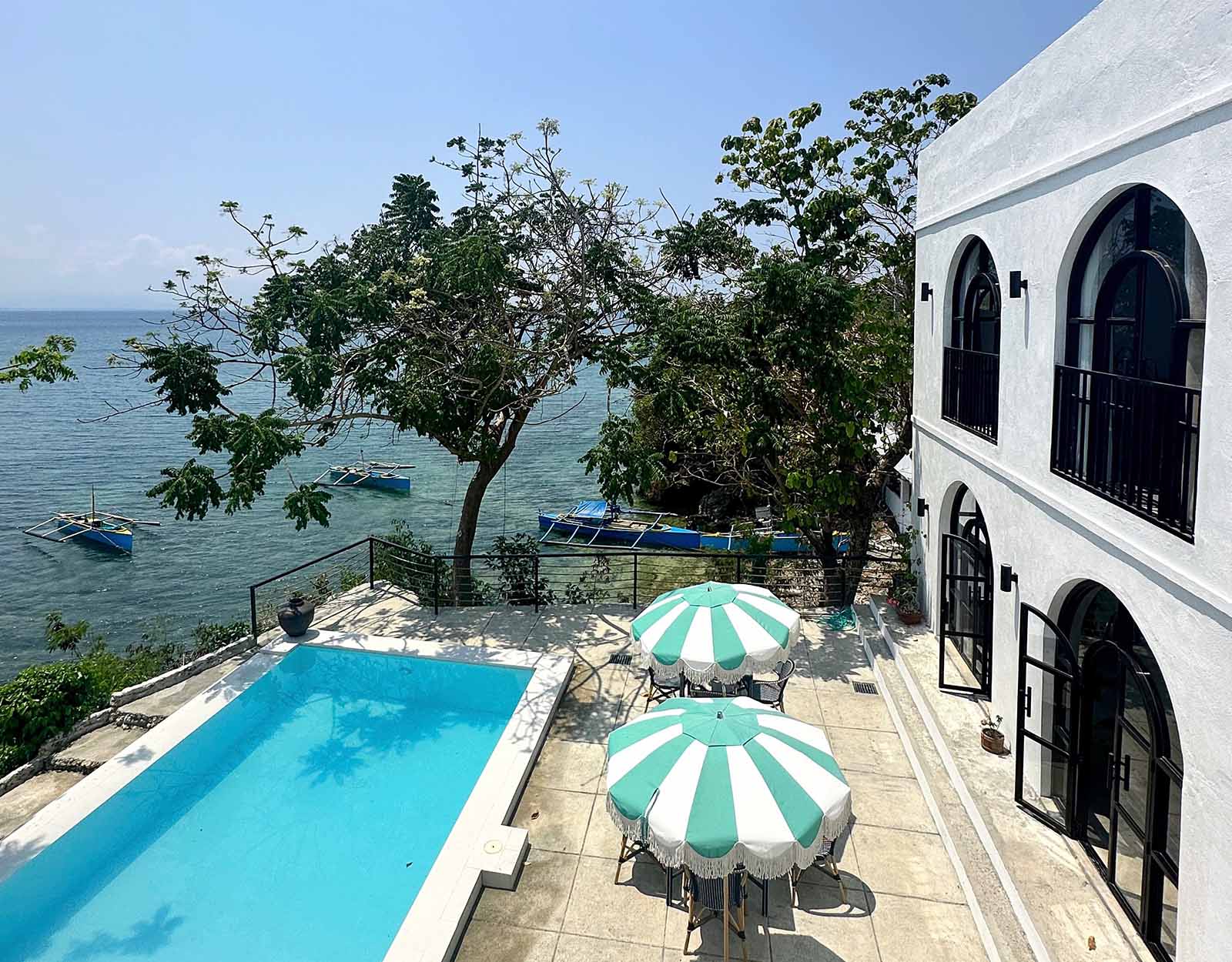 Beach BnBs: Uli Cliffhouse