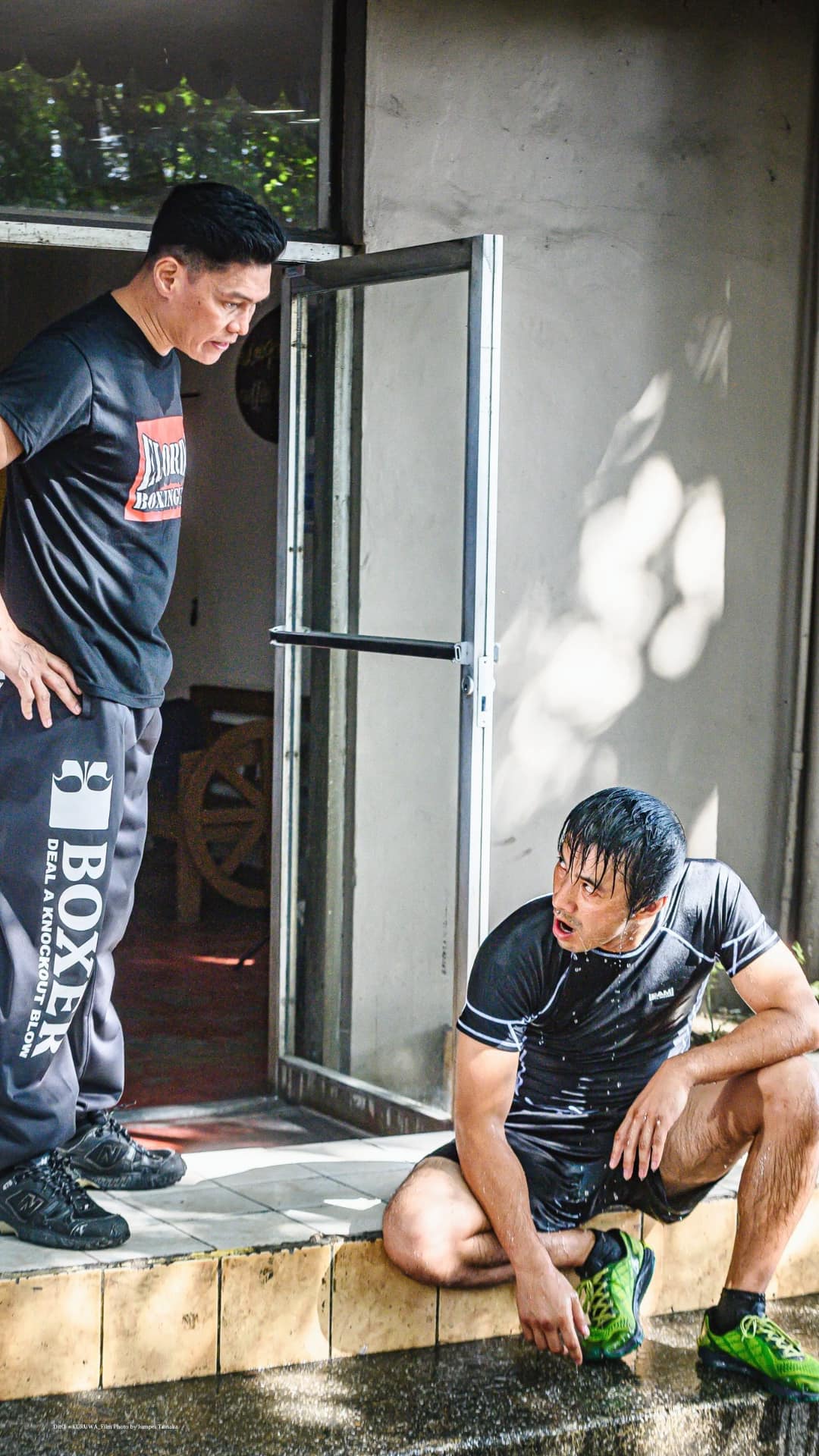 The Japanese film includes Filipino actors Mon Confiado, Buboy Villar, and Lou Veloso