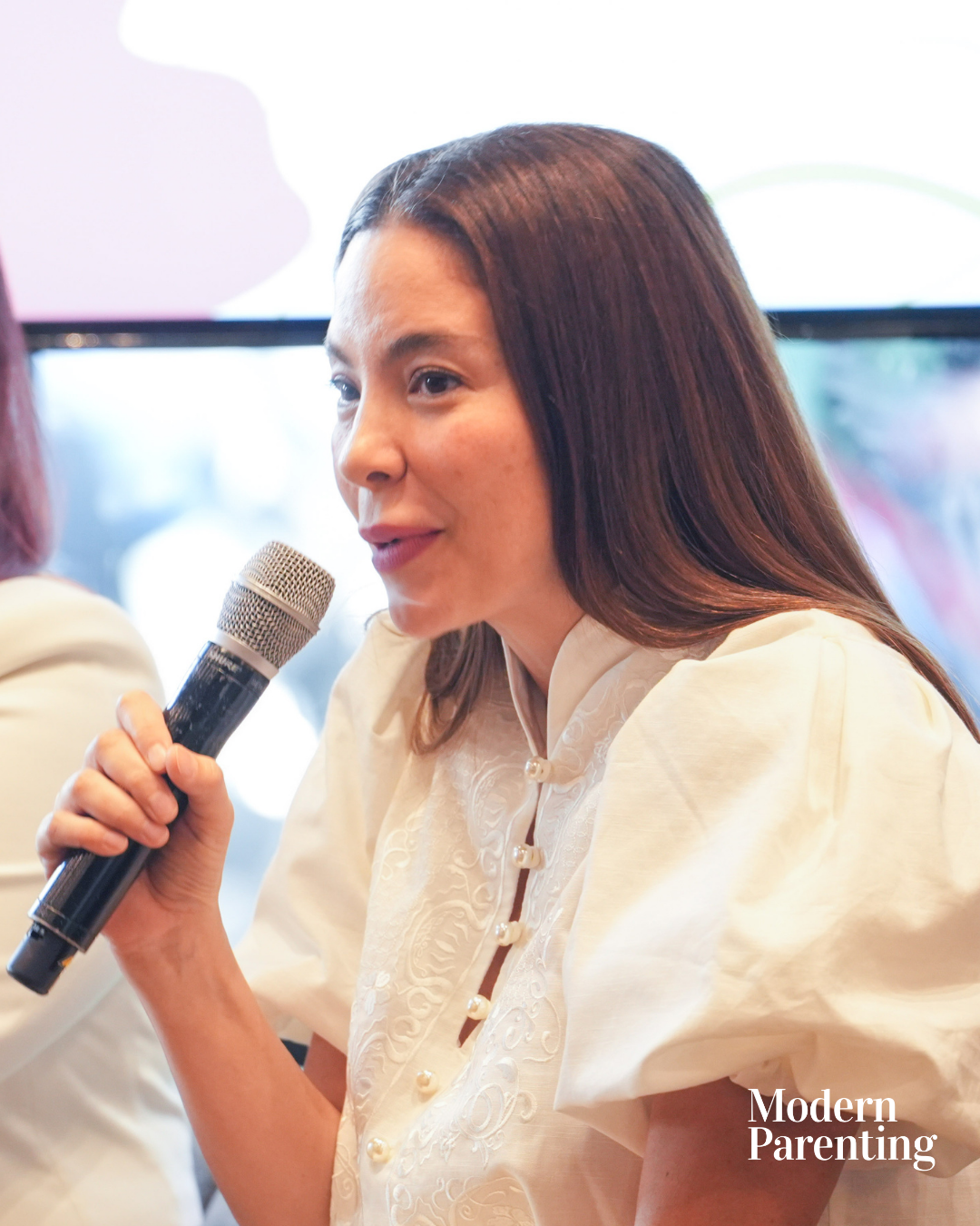 Host, model, and entrepreneur Amanda Griffin Jacob returns to the Philippines, this time focusing on her new venture, Vida Yoga