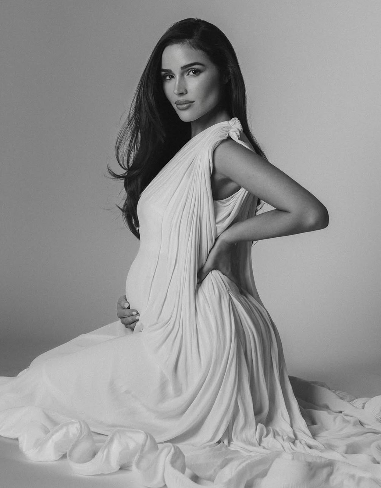 The TV host and beauty queen shares the first photos of her growing baby bump on Instagram