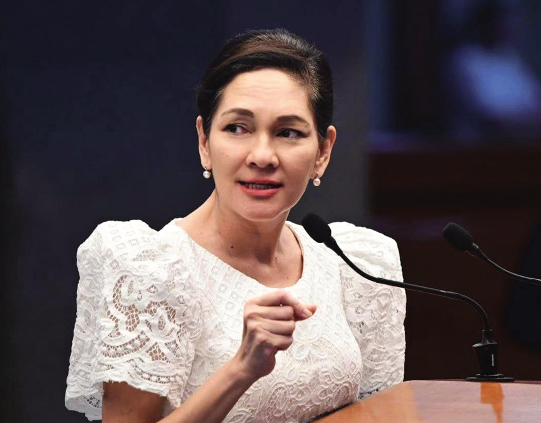 Risa Hontiveros