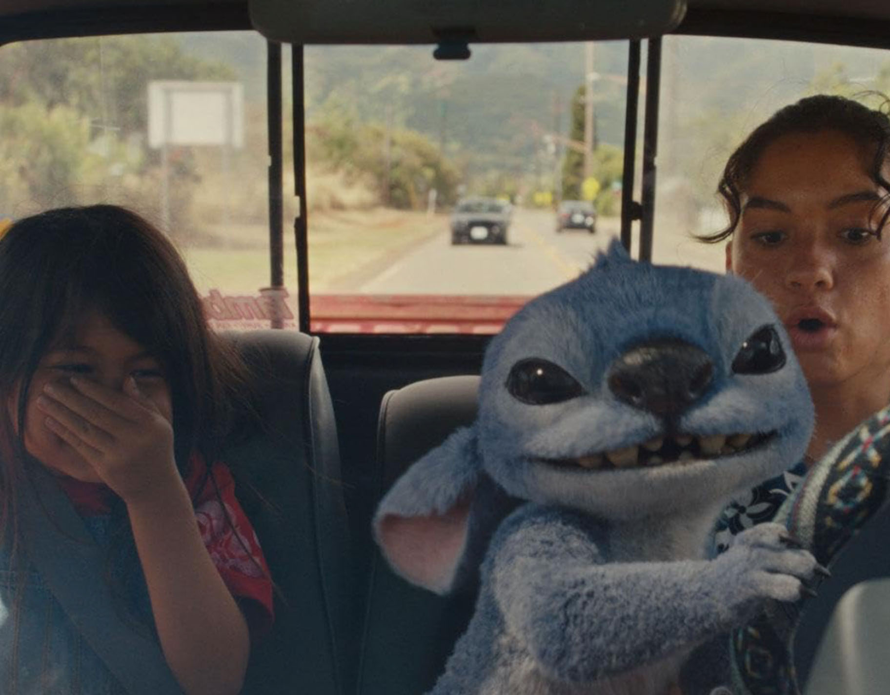 Disney dropped the official trailer for the new live-action movie of Lilo & Stitch