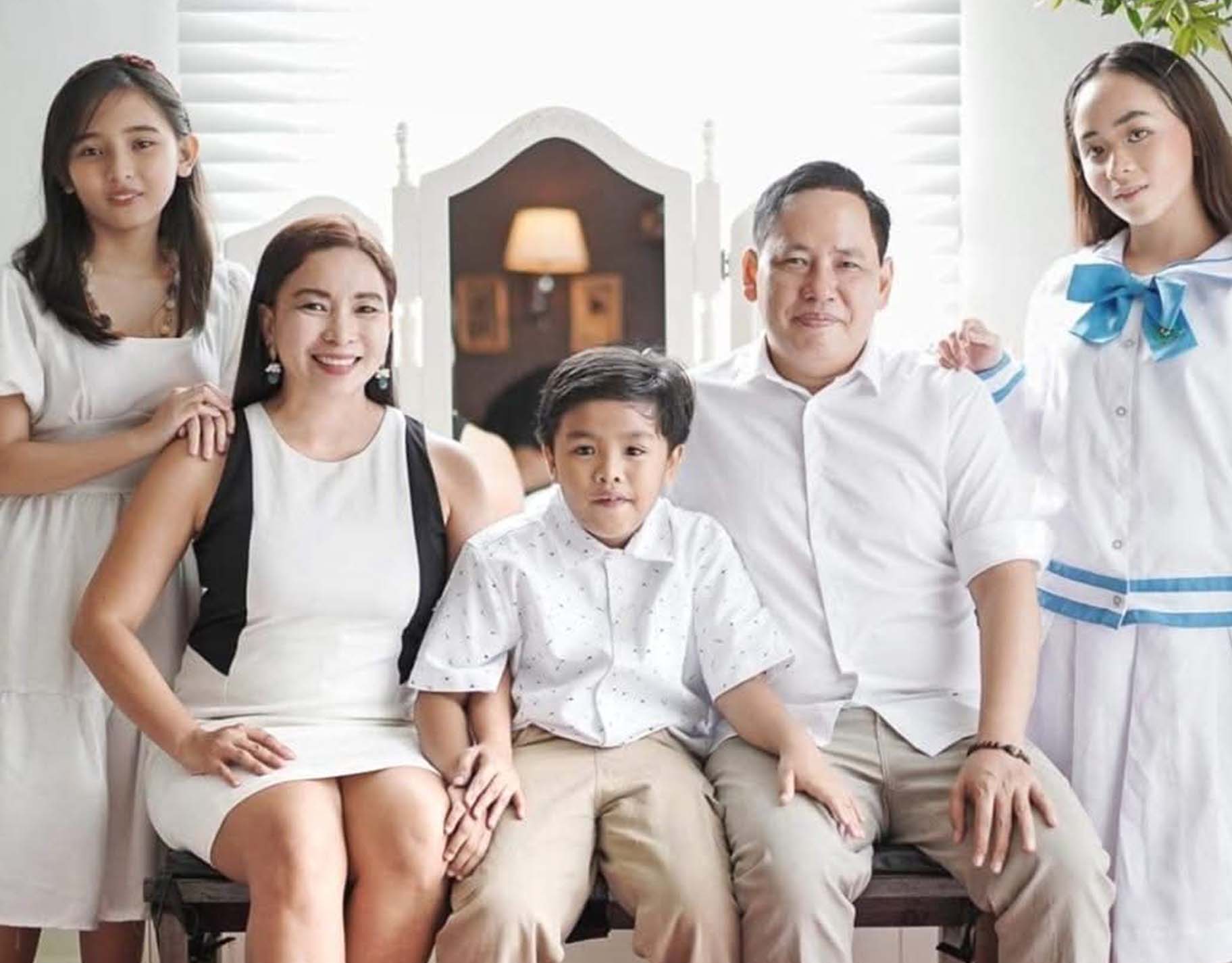 The owner of her namesake jewelry brand, Tina Campos, shares her insights on how she has expanded her business while balancing life as a mom