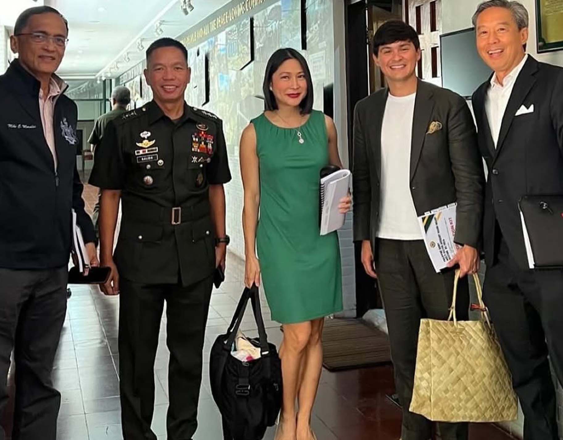 Lawyer, news anchor, columnist, teacher, and mom, Karen Jimeno continues to show that women can do it if they set their minds to it