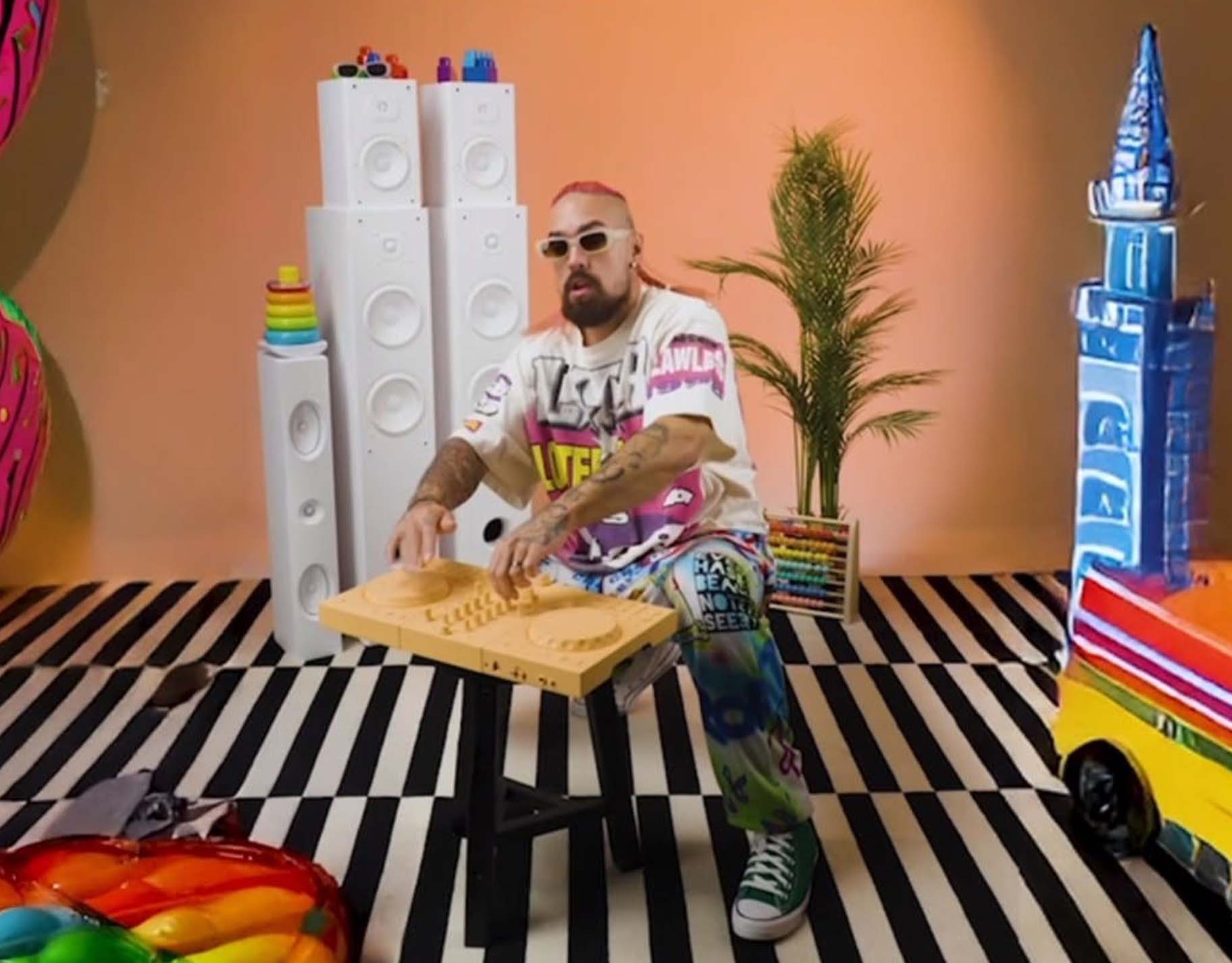 Ever bored of the typical kiddie parties? Dad of two (soon to be three) Lenny Pearce may have just created the solution with Toddler Techno