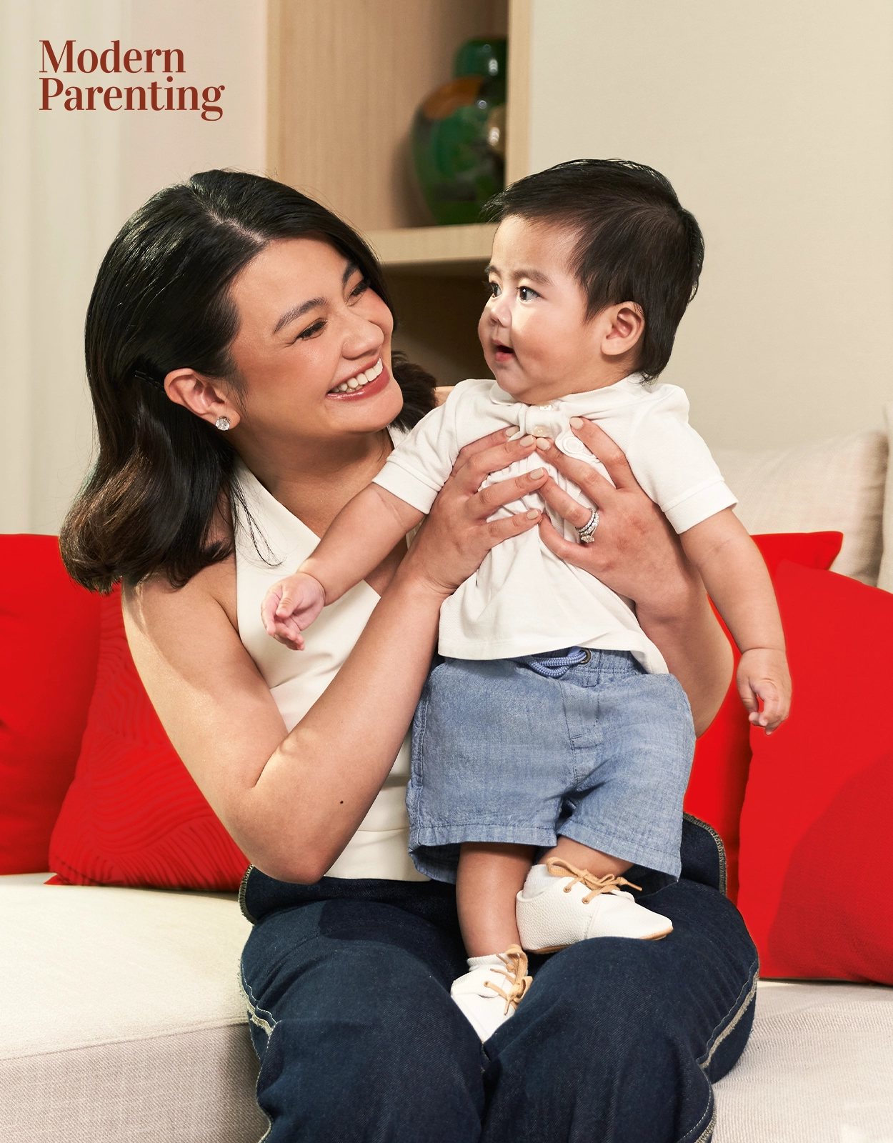 5 reasons why wearing the right diaper can make baby, mommy, and daddy a whole lot happier