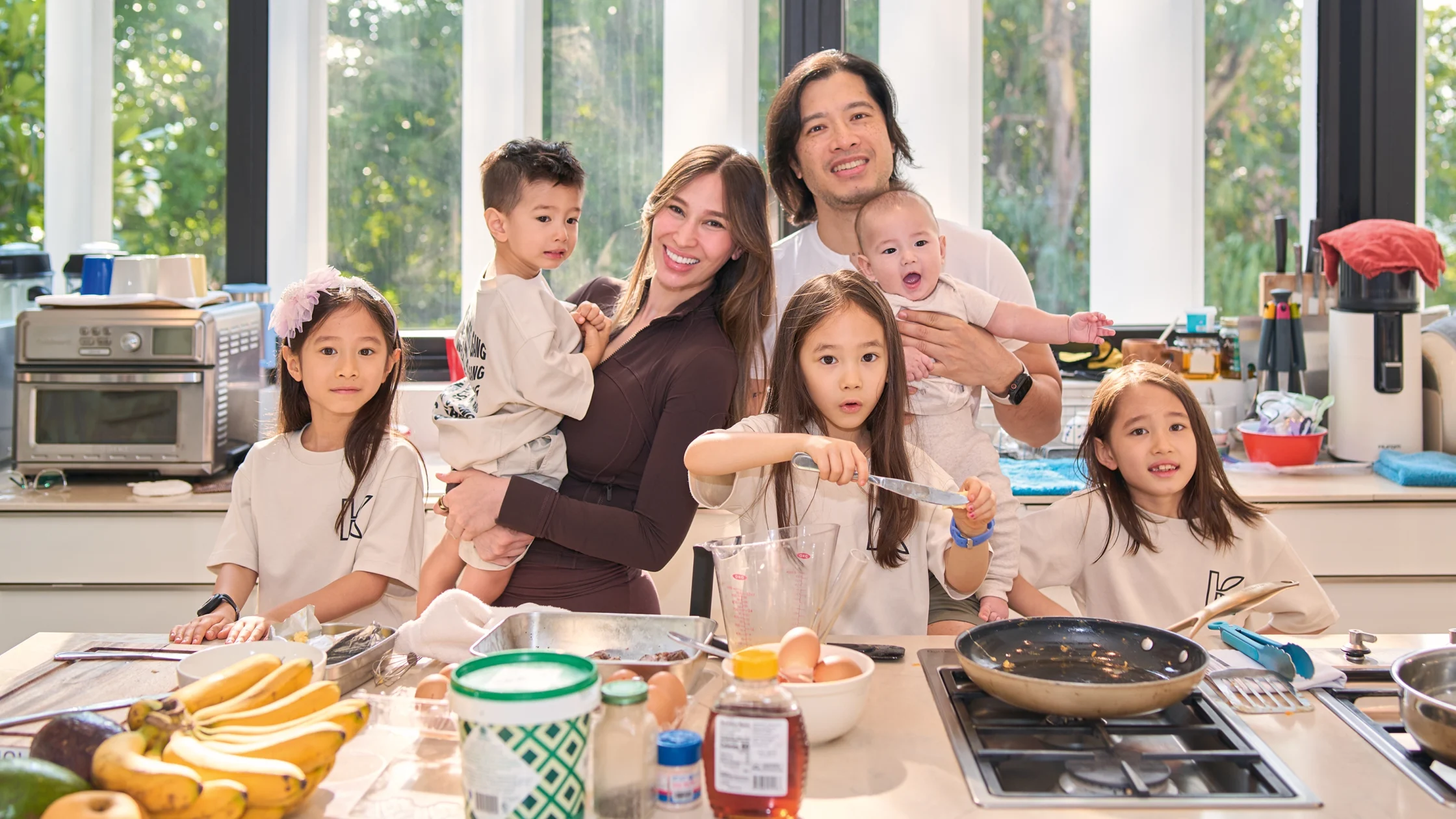 Power duo Atticus and Kimberly King open the doors to their world of intention and strength — where raising extraordinary kids begins with simple and everyday wellness