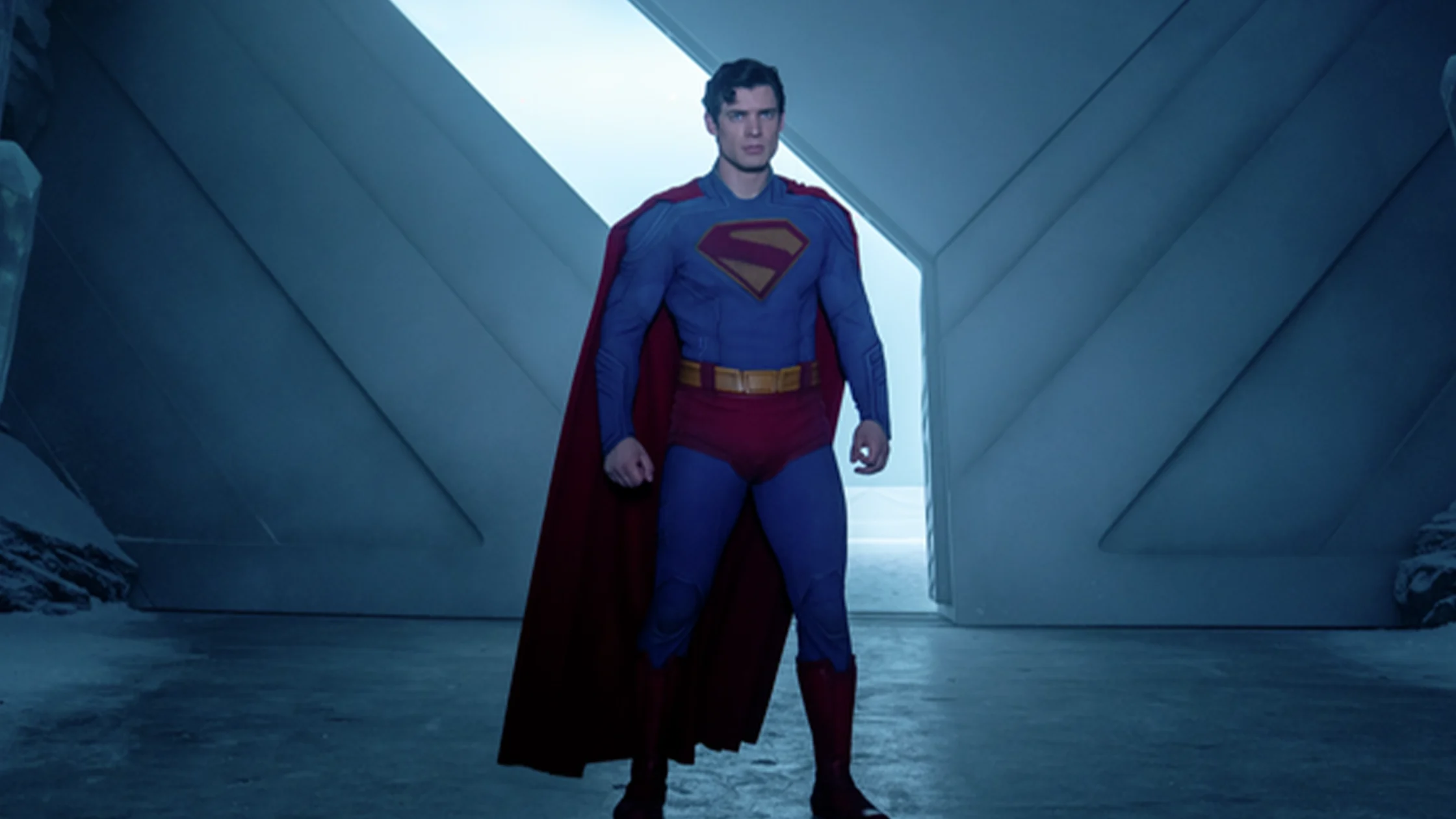 The Superman actor opens up candidly in an interview with People ahead of the movie’s release, discussing fatherhood, his family, and the influence of his late dad.