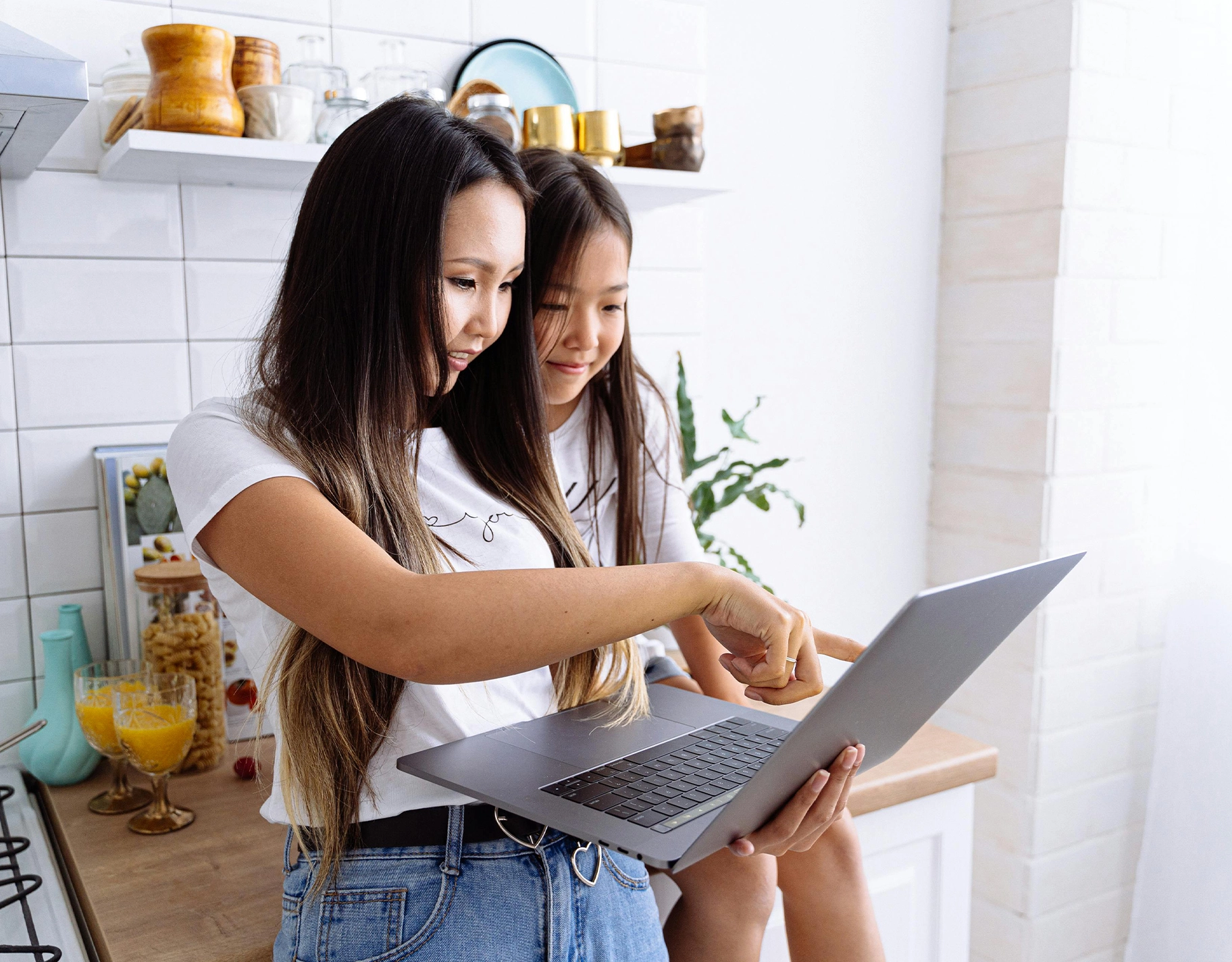 Google's not the problem; it's teaching our kids what info to believe that is