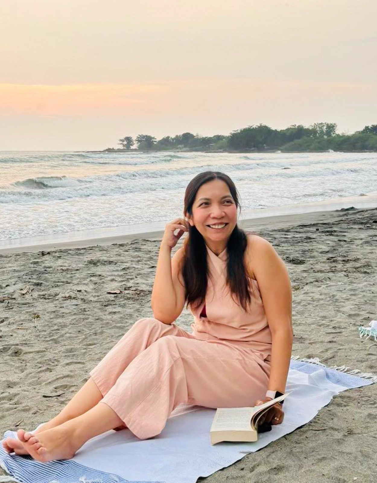 To make sure every parent knows their rights, Atty. Jaye de la Cruz Bekema turns to content creation and creates Legal Mama PH