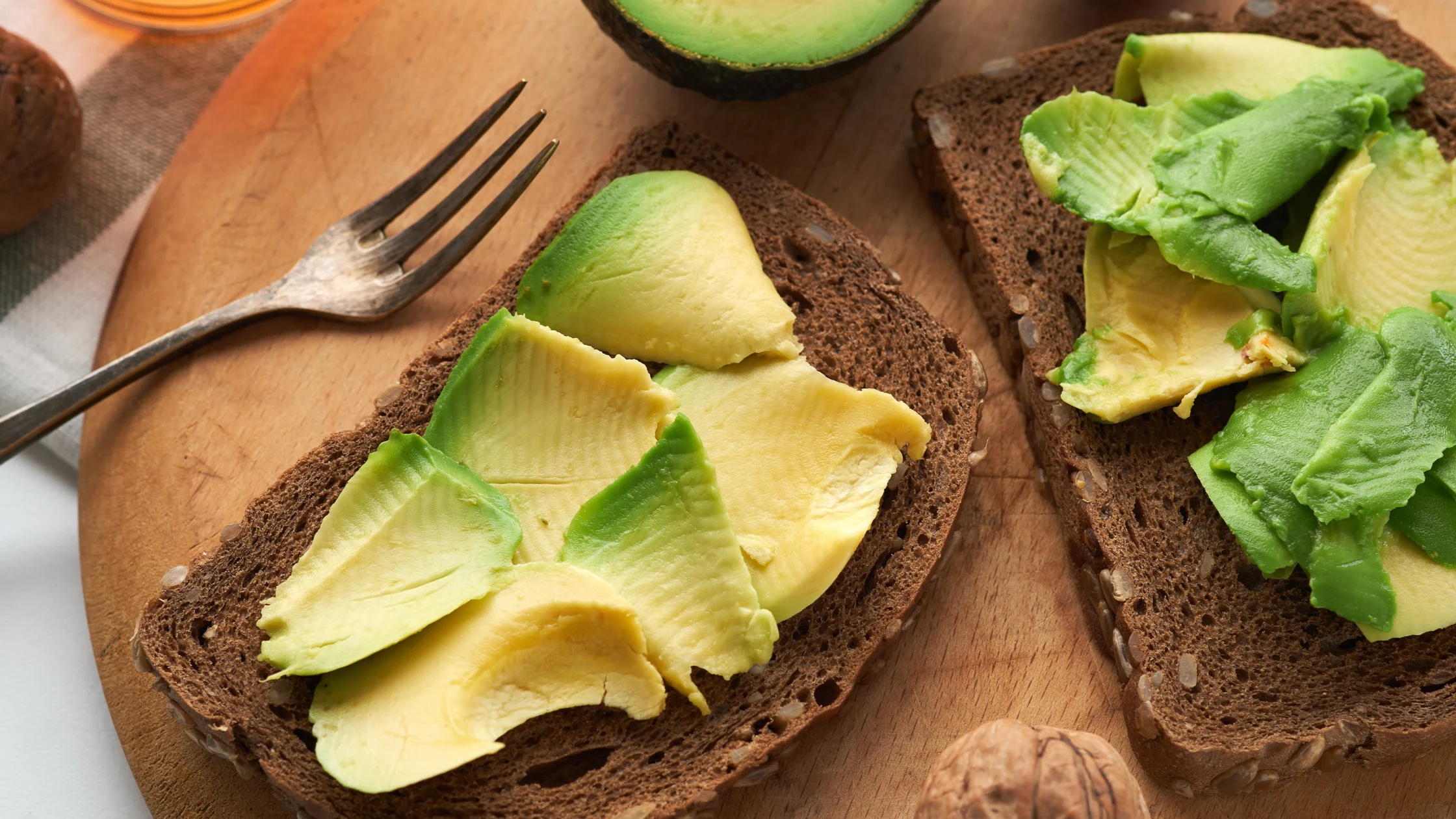 Do you love eating avocados? Then, an avocado toast is one of the best things to try with it!