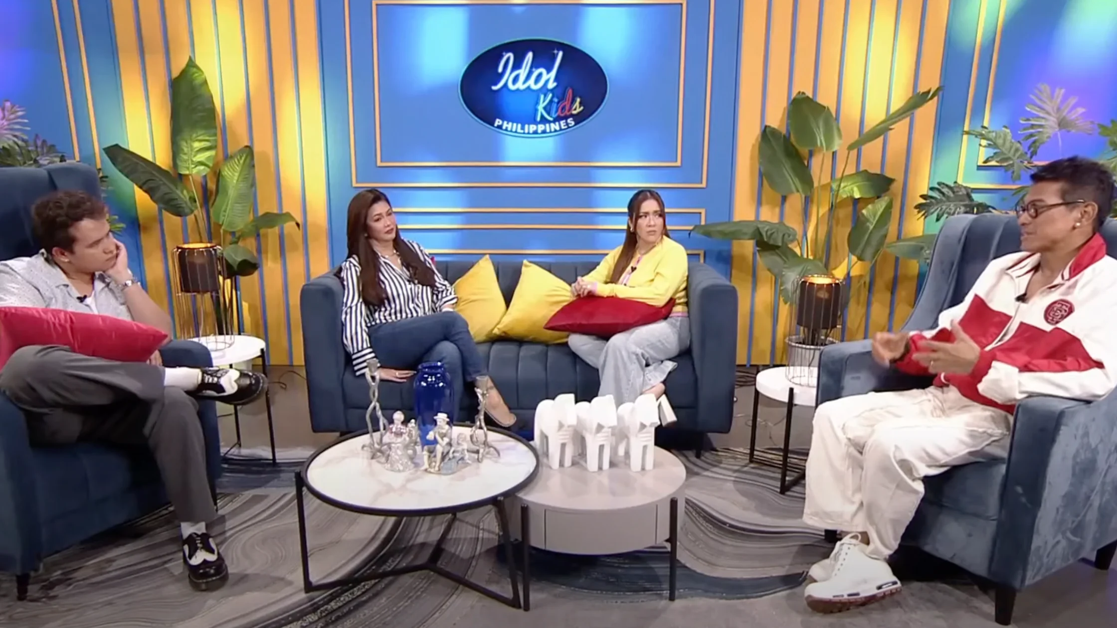 During a break, the Idol Kids judges sat down and talked about their experiences with bullying and how they rose above it